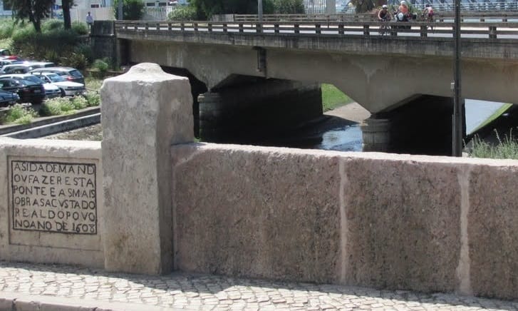 A ponte em Cruz Quebrada