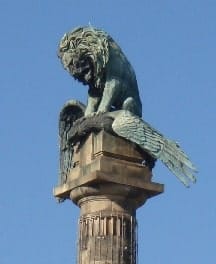 Estátua da Rotunda da Boavista