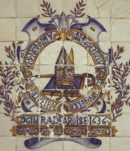 Azulejos que um dia estiveram nesta Ermida de São Saturnino