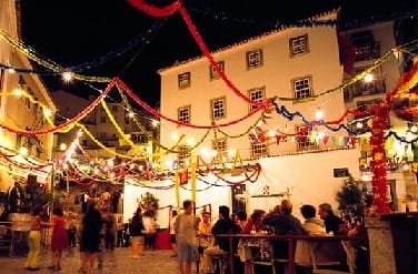 Uma festa dos Santos Populares