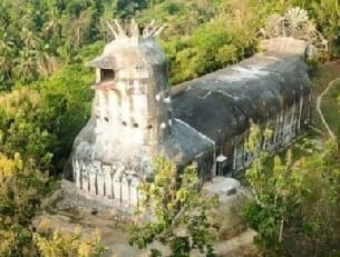 Gereja Ayam, uma igreja em forma de galinha?!