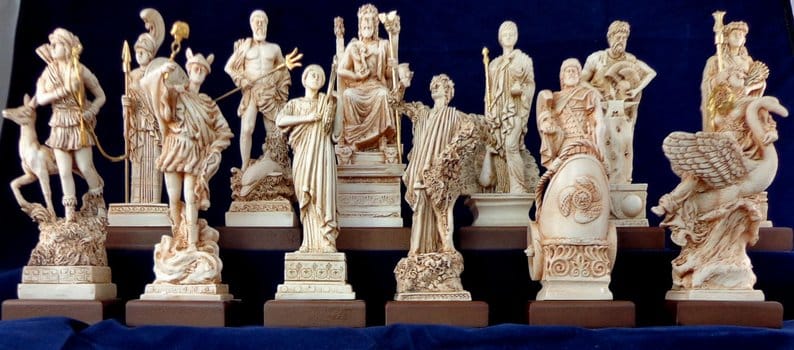 Estatuetas dos deuses gregos
