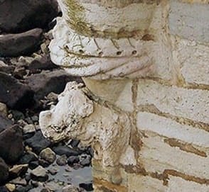Este rinoceronte na Torre de Belém